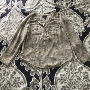 Business casual top